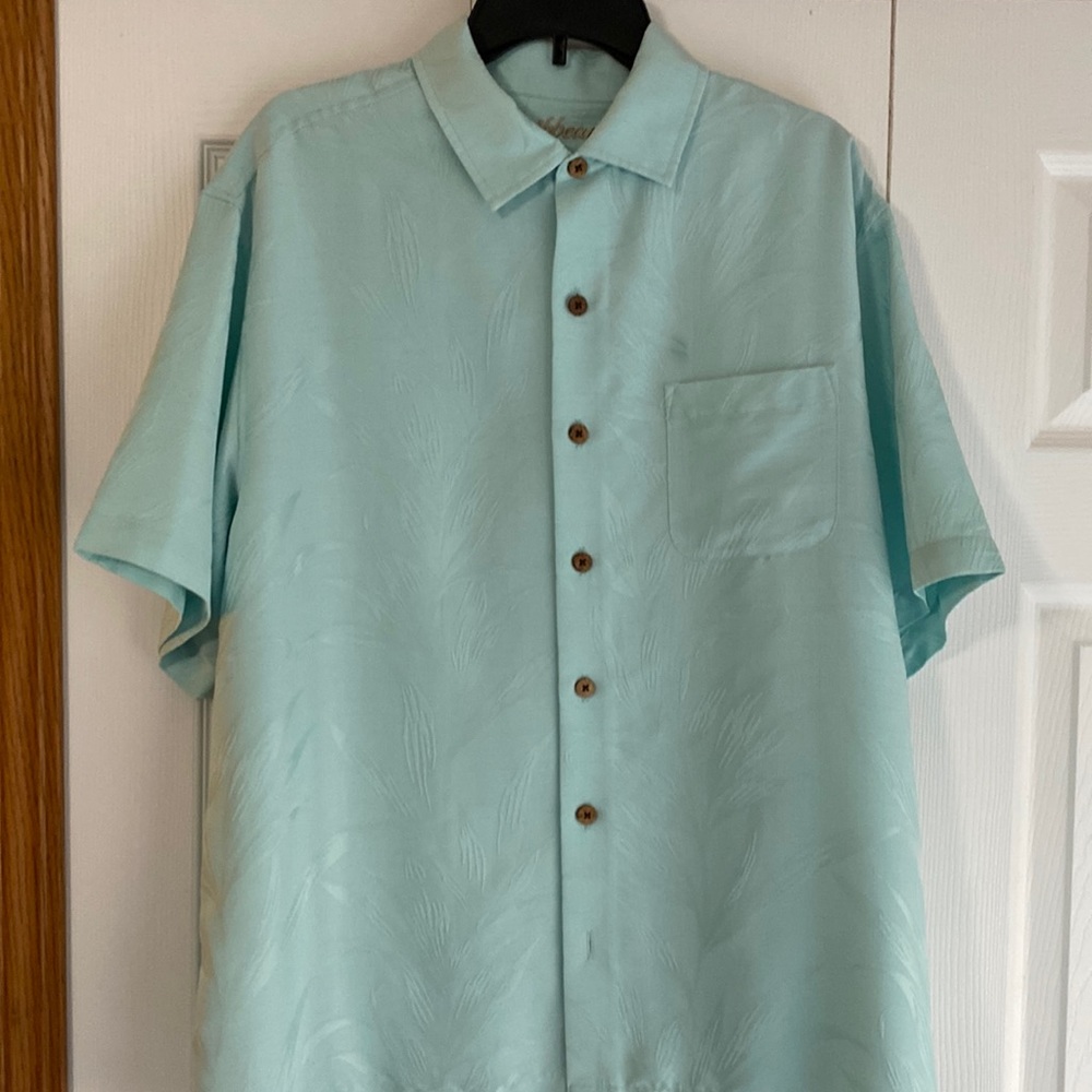 Caribbean Island Short Sleeve